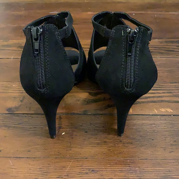 Faux suede Lane Bryant shoes - Picture 3 of 4